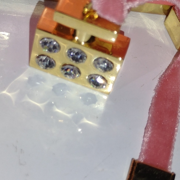 Michael Kors Very Hollywood Pink💕Velvet Choker/Bracelet NWT - Picture 14 of 15